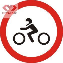 Accesul interzis motocicletelor, C4