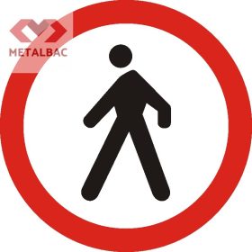 Accesul interzis pietonilor, C10