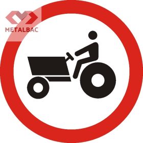   Accesul interzis tractoarelor şi maşinilor auto propulsate pentru lucrări, C13